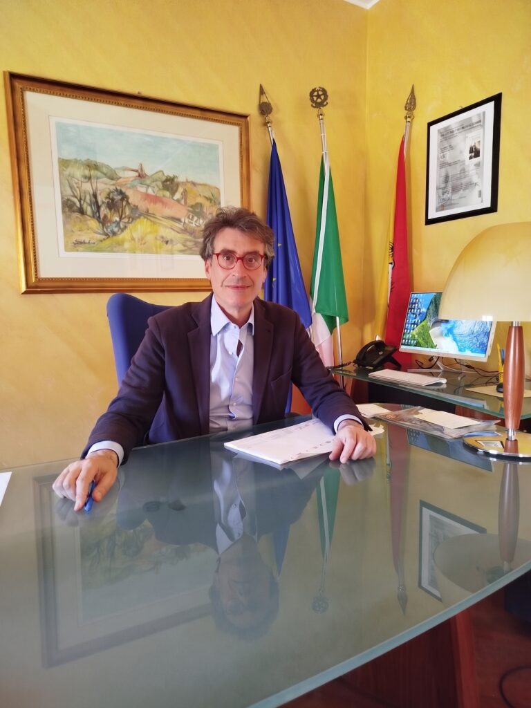Crollo in via Saponara, gli architetti: “Si rischia lo sgretolamento del centro storico” Crollo in via Saponara, gli architetti: “Si rischia lo sgretolamento del centro storico”