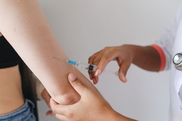 Vaccinazioni, circolare della Regione a tutte le Asp Vaccinazioni, circolare della Regione a tutte le Asp