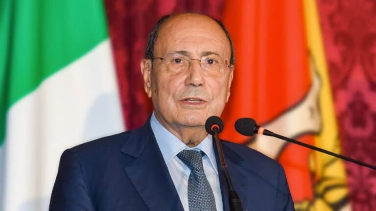 Economia, firmato il decreto su straccia bollo e agevolazioni per tasse e canoni Economia, firmato il decreto su straccia bollo e agevolazioni per tasse e canoni