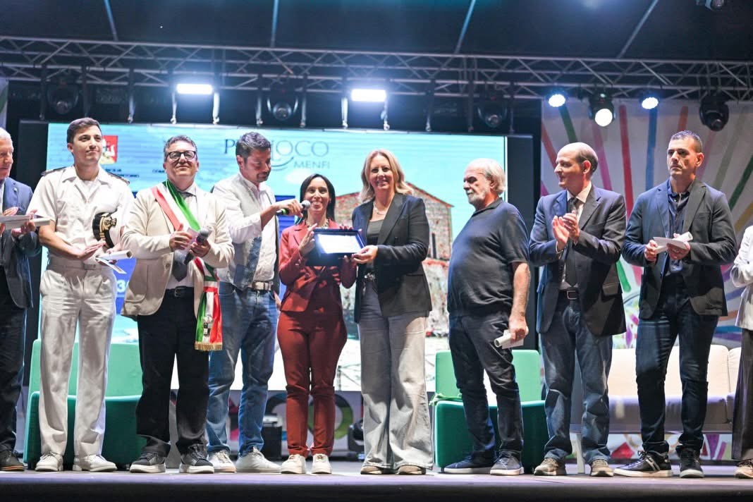 Menfi, “Bandiera Verde” alle spiagge. Savarino: «Un riconoscimento importante» Menfi, “Bandiera Verde” alle spiagge. Savarino: «Un riconoscimento importante»